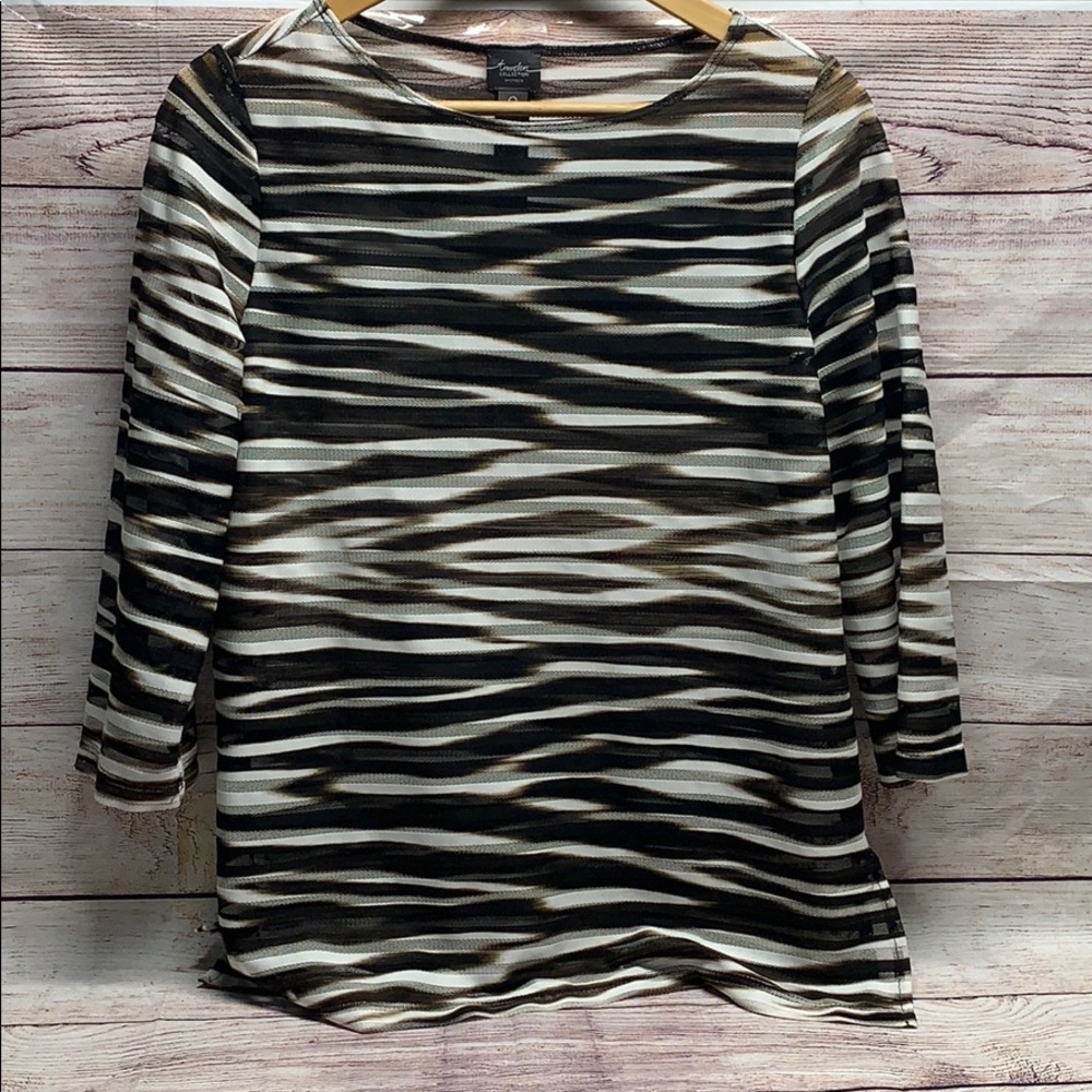 Chico's Black White Beige Sheer 3/4 Blouse